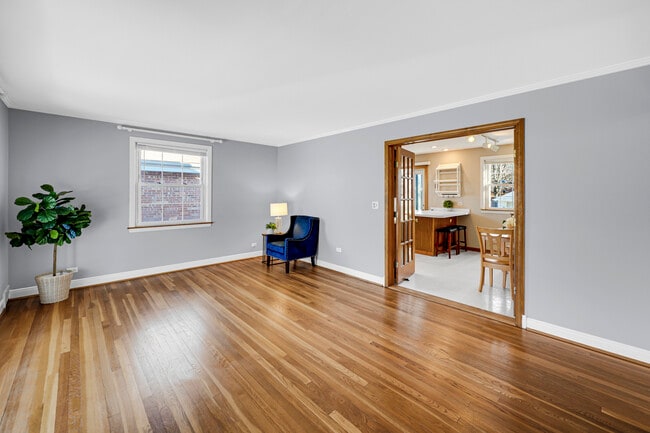 Photo - 413 S Gilbert Ave