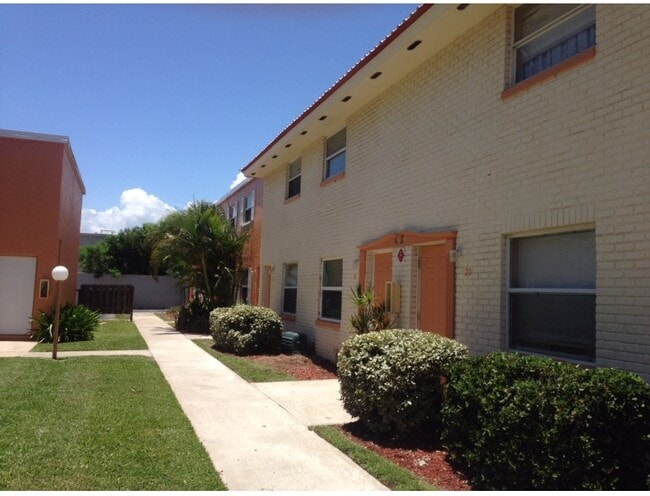 Photo - 50 Needle Blvd