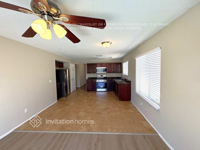 Photo - 4709 N 84th Dr