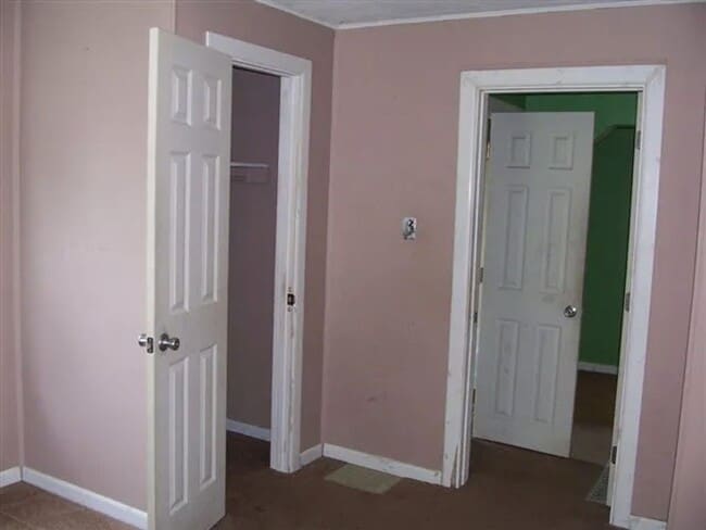 Photo - Fenced in Yard-3 Bed 1 Bath House!