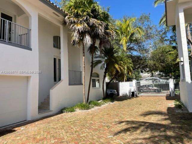 Photo - 3080 Bird Ave