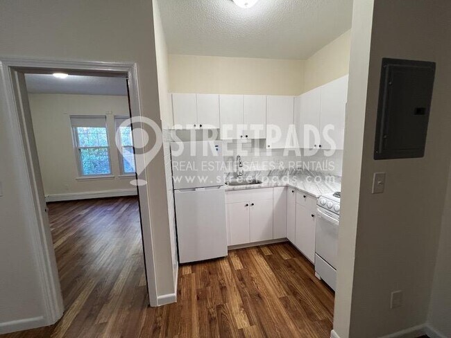 Photo - 1 bedroom in Boston MA 02130