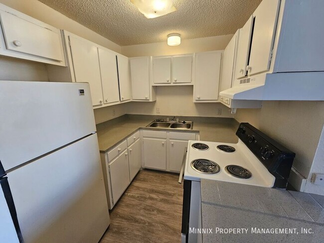 Photo - 1600 Yonkers St Unidad 9