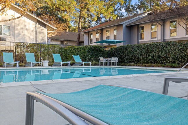 Photo - Montecito Apartments