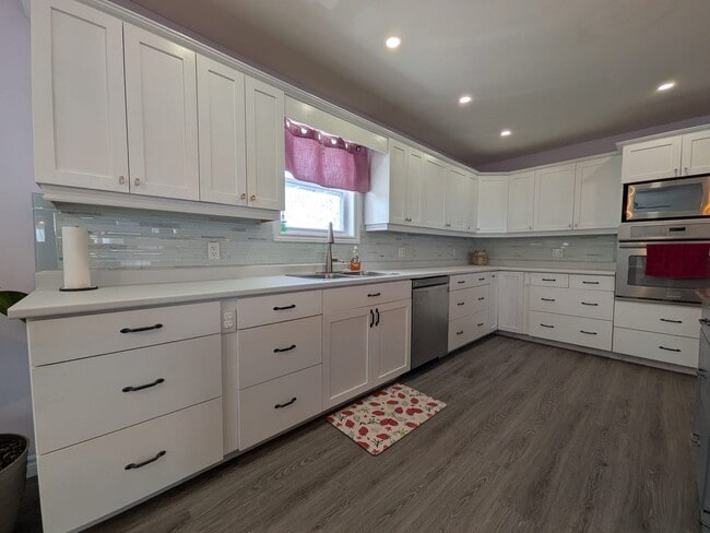 Building Photo - 120 Bayshore Rd Unit A