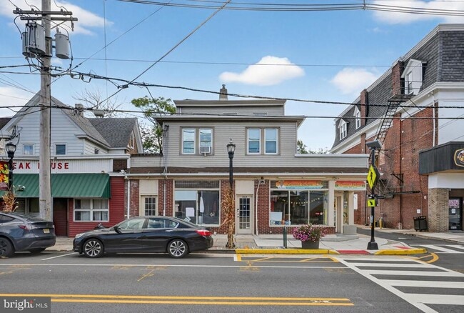 Photo - 189 Broadway