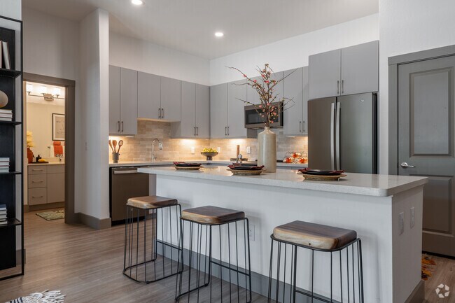 2BR, 2BA - 1101SF - Cocina - Broadstone East End