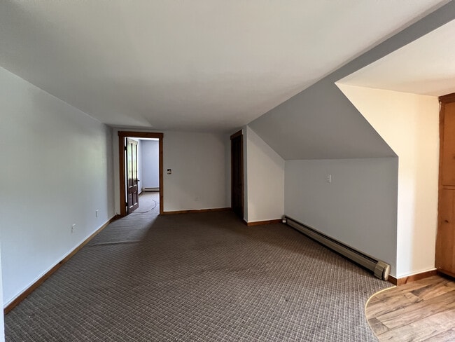 Photo - 466 - 114 VT Route Unit B