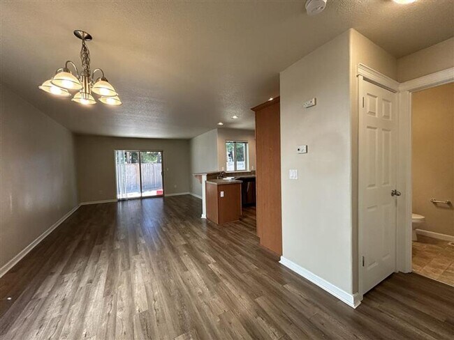 Photo - Move-In Ready! 3 Beds 2.5 Baths Townhome with Stainless Steel Appliances, W/D Hookups, and Gas Fo...