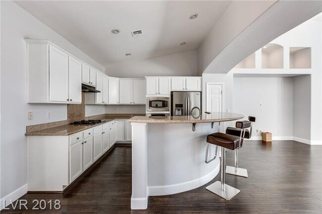 Photo - Gorgeous Cul-De-Sac Home with Casita, Pool & Spa!