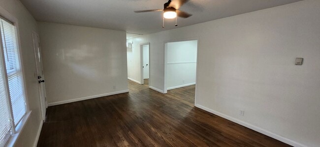 Photo - 2752 Hawthorne Dr
