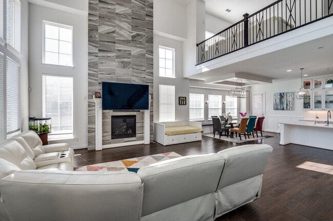 Photo - 4932 Saguaro Rdg