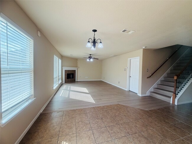 Photo - 246 Golden Grain Dr