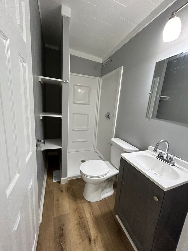 Photo - 1838 Wisconsin St Unidad A