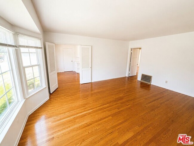 10612 Wilkins Ave Unit 1