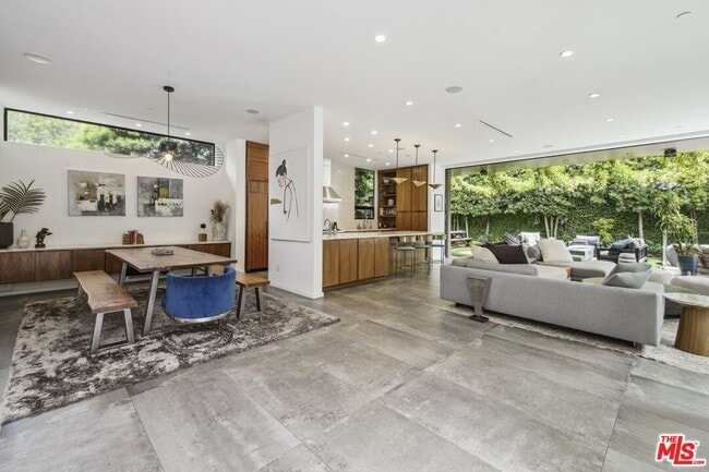 Photo - 1506 Walnut Ave