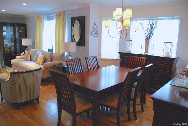 Photo - 16 Winding Ridge Rd