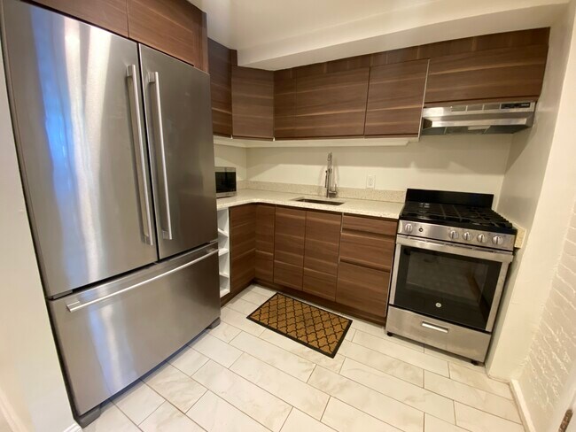 Building Photo - 482 Columbus Ave Rental