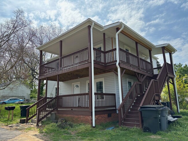 1752 - 1752 Apartamento Unidad 218-B E. SALISBURY ST