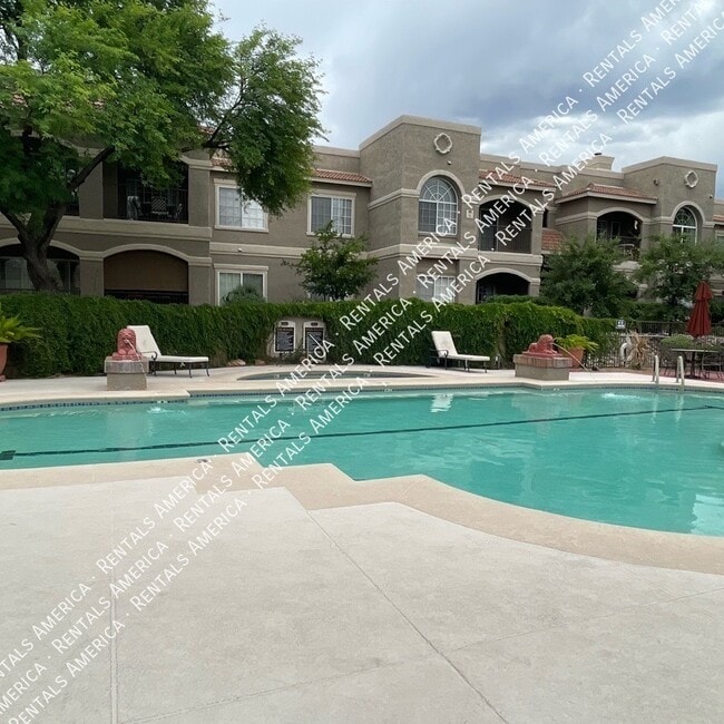 Photo - 1500 E Pusch Wilderness Dr