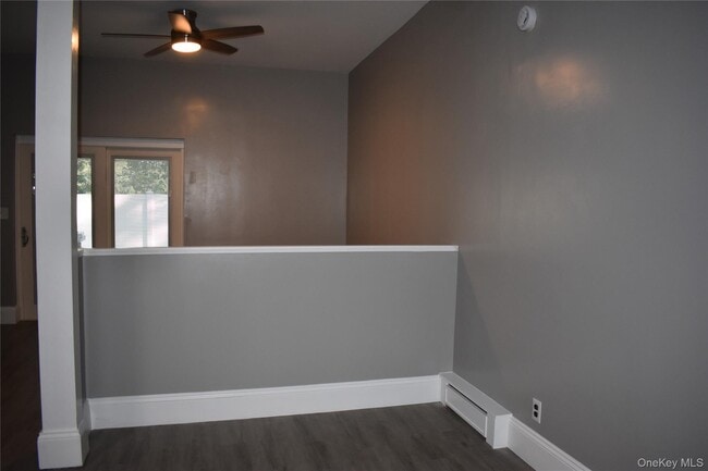 Photo - 30 Willow Rd