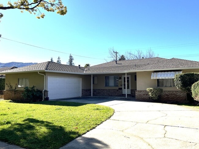 Photo - 7731 Filice Dr