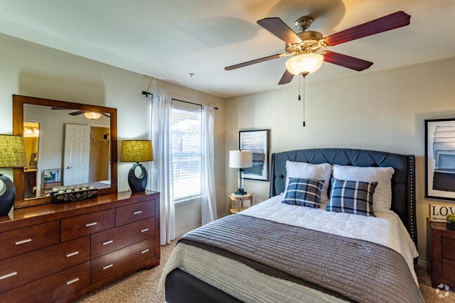 2BR, 2BA - A7