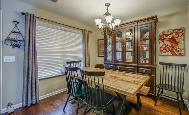 Photo - 1434 Riverbrook Dr