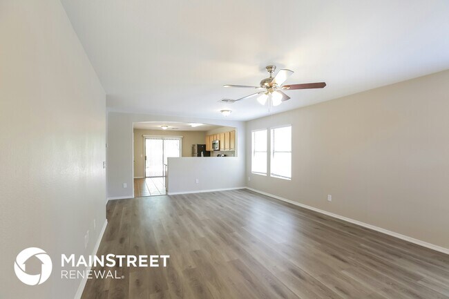 2440 W Romley Rd