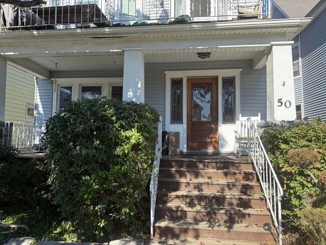 Building Photo - 50 Mount Vernon Ave Unit Lower