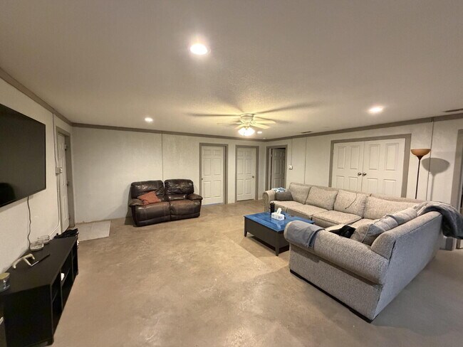 Spacious 3 Bed, 2 Bath Home with 2 car carport!