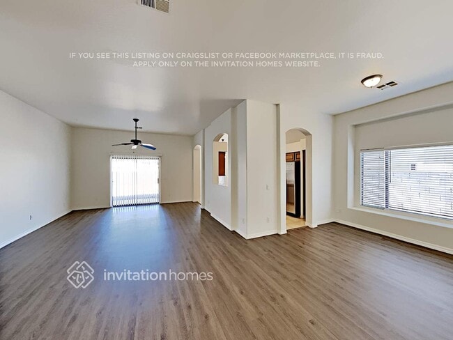 Photo - 660 S Lawson Dr