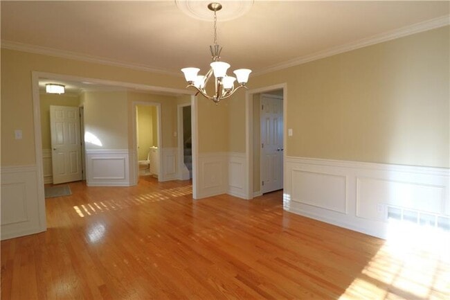 Photo - 2014 Trillium Ct