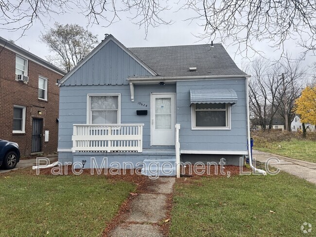 Building Photo - 19624 Hoover St Rental