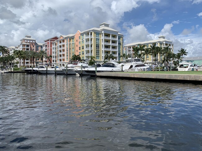 Building Photo - 802 W Windward Way Unit Ph15 Rental