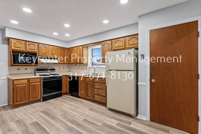 Photo - Limited Time Offer: Half-Month Discount on Lease Signed Before January 31st!-28 Parkwood Dr, Brow...