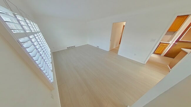 Photo - "3-Bedroom Home in Roseville with Cozy 999 Sq Ft of Living Space!"