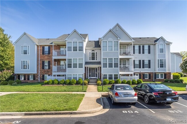Building Photo - 9387 Horse Castle Ct