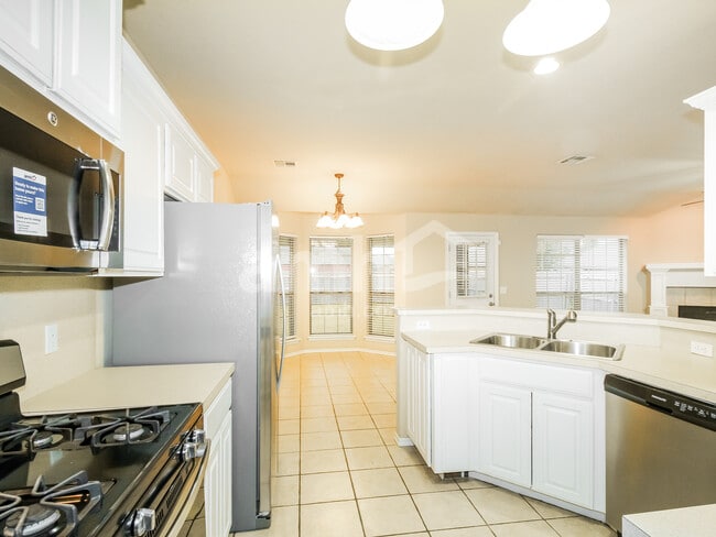 Photo - 509 SW 163rd St