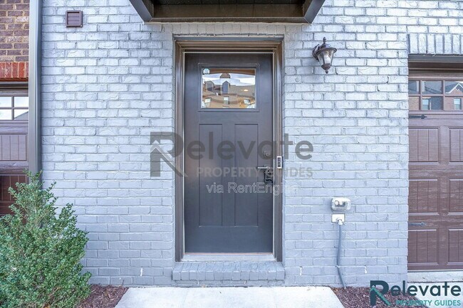 Photo - 2008 Old Manchester St