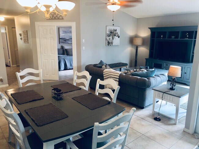 Photo - 2555 Bedford Mews Dr