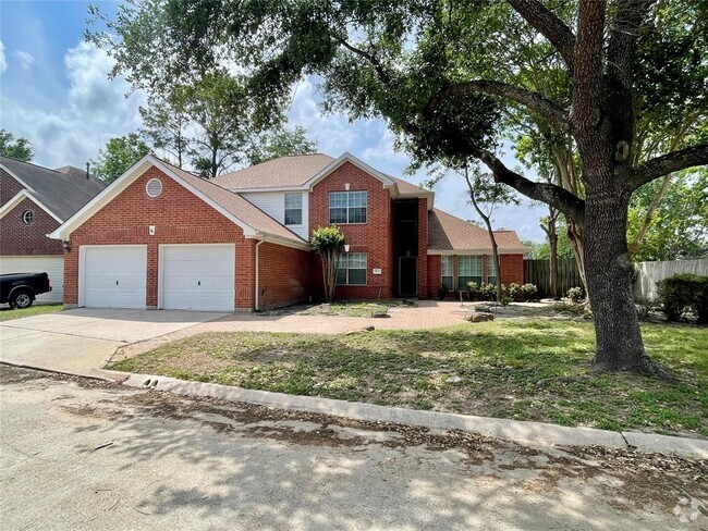 Building Photo - 11711 Emerald Wds Dr Rental