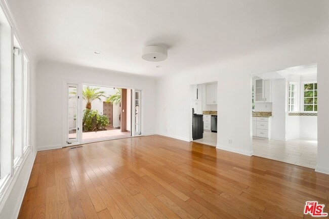 Photo - 2980 Haddington Dr