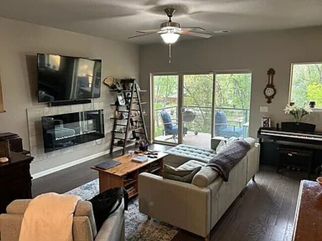 Photo - 54 Cheyenne Blvd