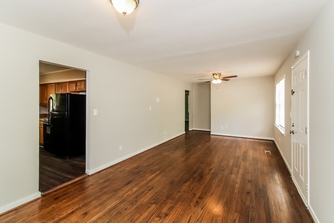 Photo - 1340 5th Pl NW