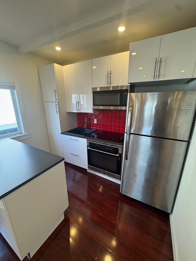 Photo - 70 Bennington St Unidad 3