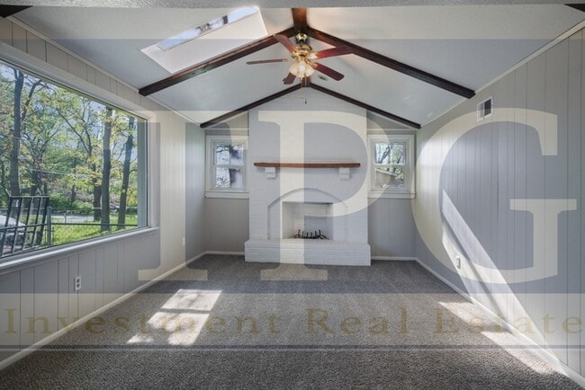 Photo - Newly Renovated, Pet Friendly Home in KCMO!