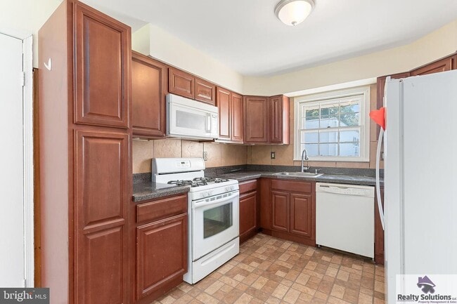 Photo - 353 Blackwood Clementon Rd