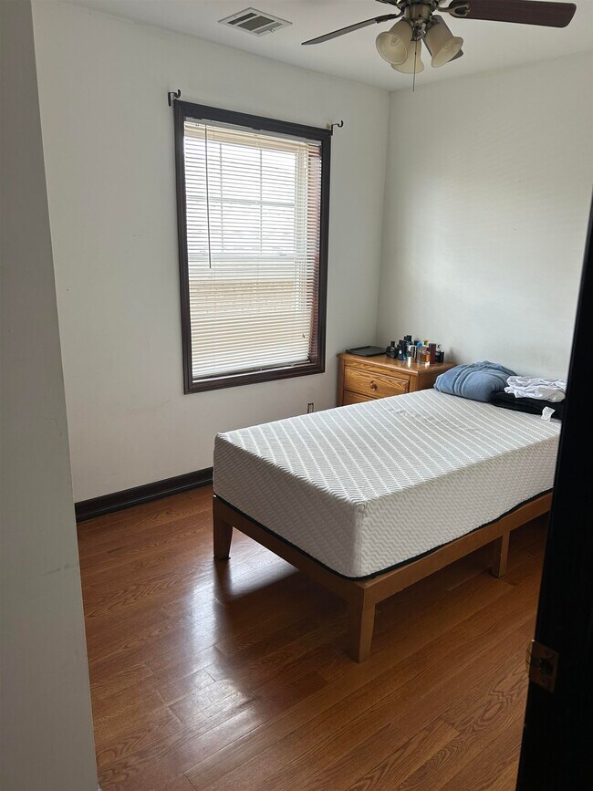 414 Cliff St Unit 2