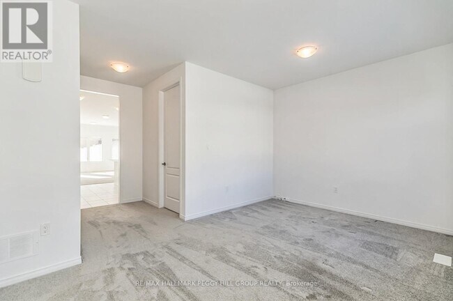 Photo - 98 Isabella Dr